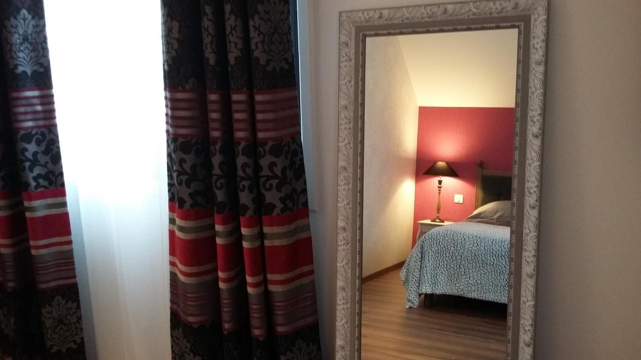 Hotel Les Aubepines 일리에 외부 사진