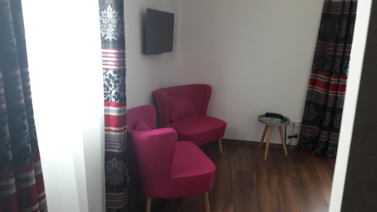 Hotel Les Aubepines 일리에 외부 사진