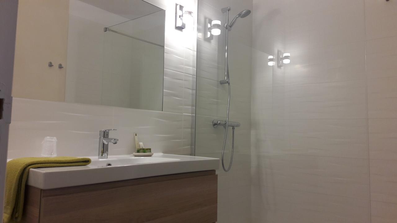 Hotel Les Aubepines 일리에 외부 사진